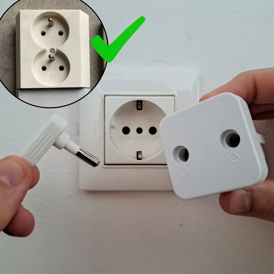 Krok 2 - adapter w gniazdku